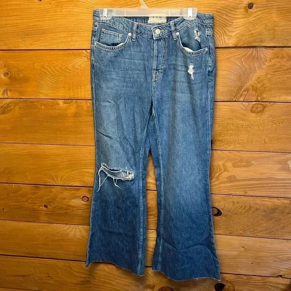 Womens Pre-worn We the Free distressed Jeans 29‎ Streetwear Y2K Denim raw hem - Picture 1 of 11